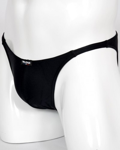 Posing maillot de bain noir lycra - vue face